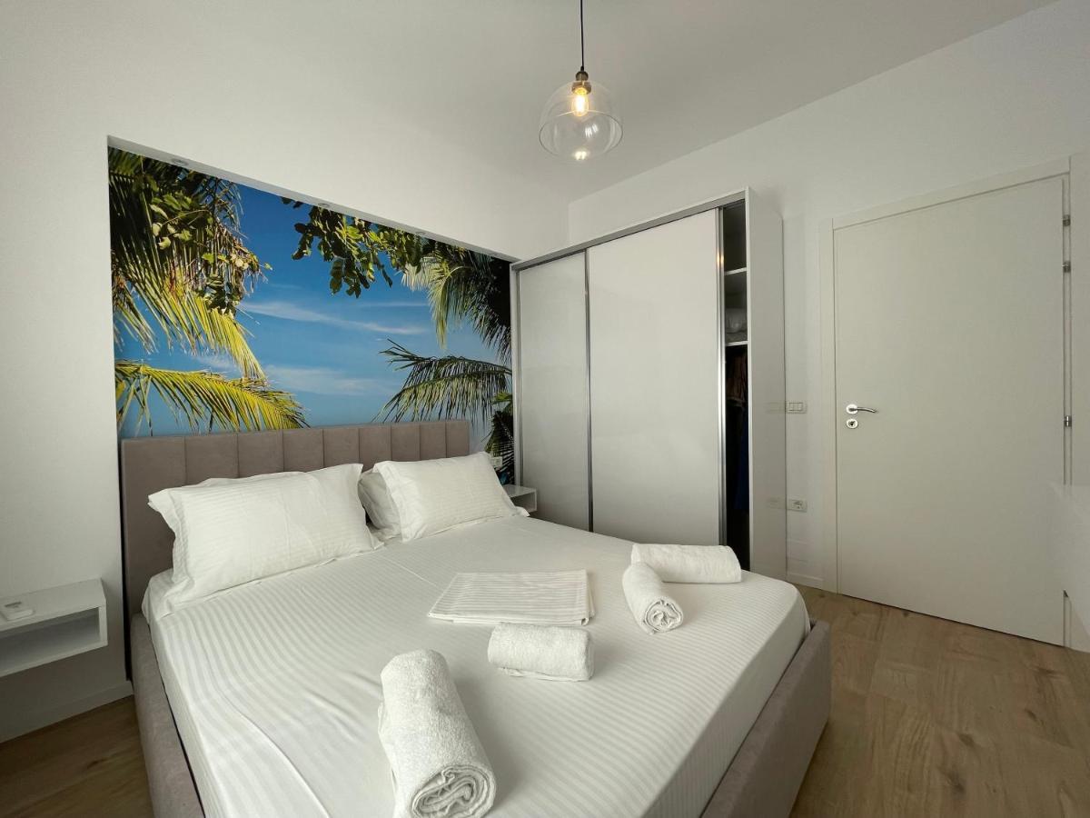 Seabreeze Lungomare Vlorë Exterior foto